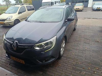 Grijs Gebruikt 2018 Renault Mégane GrandTour LIMITED Stationwagen | € 8.500 (Eerlijke prijs)