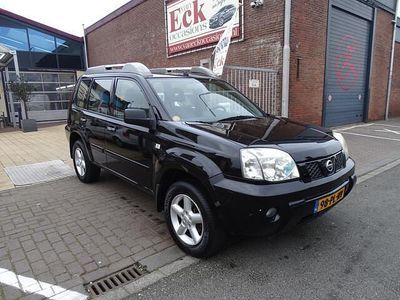 Zwart Occasion 2004 Nissan X-Trail SUV | € 3.650