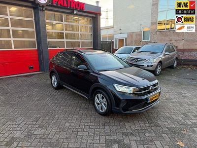 Zwart Gebruikt 2023 VW Taigo Life SUV | € 19.950 (Goede deal)