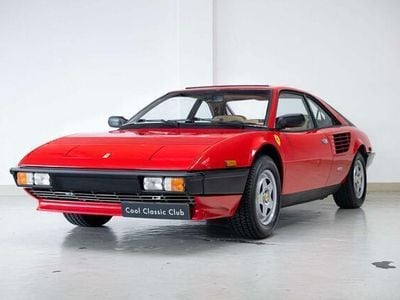 Rood Gebruikt 1985 Ferrari Mondial Coupé | € 63.500