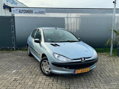 tweedehands Peugeot 206 1.1 XN - NIEUWE APK - Elek ramen - Stuurbekr