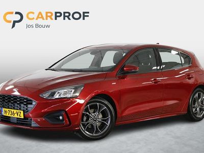 Rood Occasion 2020 Ford Focus Business Edition Hatchback | € 16.645 (Iets duurder)