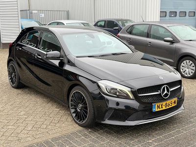 Occasion Mercedes A180 Business 109 PK (80 kW) 2017 Zwart (metallic) Hatchback