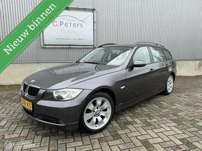 tweedehands BMW 320 3-SERIE Touring i 150pk 2005 Executive Automaat / Clima / Stoelverwarming / Nieuwe APK + Banden