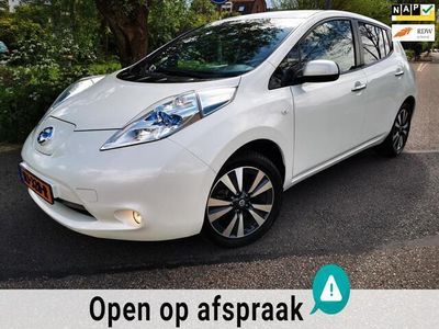 tweedehands Nissan Leaf Tekna 30 kWh/Airco/Navi/360 Cam/Leder/Parelmoer/Bose sound