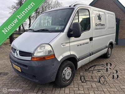 Grijs (metallic) Occasion 2008 Renault Master Cabriolet | € 2.799