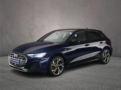 Nieuw Audi A3 Sportback e-tron S-Line 2026 Navarrablauw metallic Hatchback