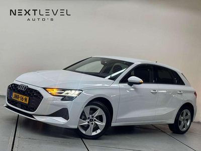 Wit Occasion 2025 Audi A3 Sportback e-tron Comfort Hatchback | € 38.950