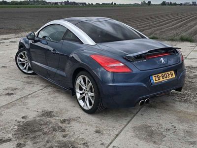 Peugeot RCZ