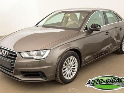 Bruin Gebruikt 2014 Audi A3 Ambiente Sedan | € 5.850 (Eerlijke prijs)