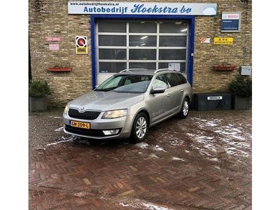 tweedehands Skoda Octavia Combi 1.2 TSI Greentech Ambition Businessline