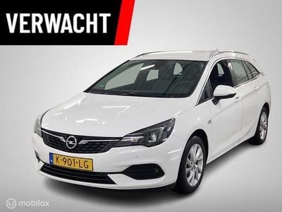 Wit Occasion 2021 Opel Astra Business Elegance Stationwagen | € 7.850 (Super prijs)