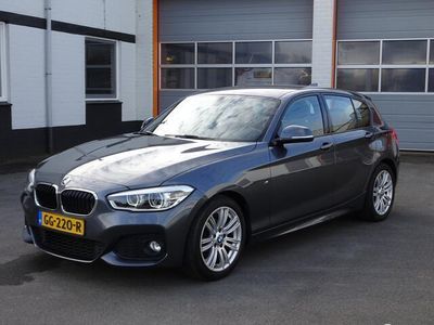 tweedehands BMW 116 1-SERIE i M Sport Automatische airco, navigatie, licht metalen velgen, cruise controle, sport interieur, M-Sport, enz.