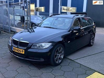 Zwart Gebruikt 2008 BMW 325 Stationwagen | € 3.999 (Super prijs)