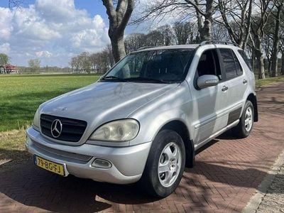 Mercedes ML270
