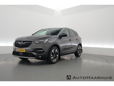 Grijs (metallic) Occasion 2018 Opel Grandland X Innovation SUV | € 16.850 (Iets duurder)