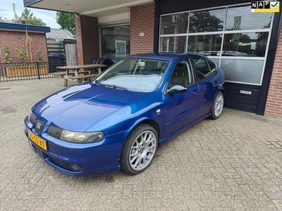 Blauw Occasion 2001 Seat Leon CUPRA Hatchback | € 5.950 (Iets duurder)