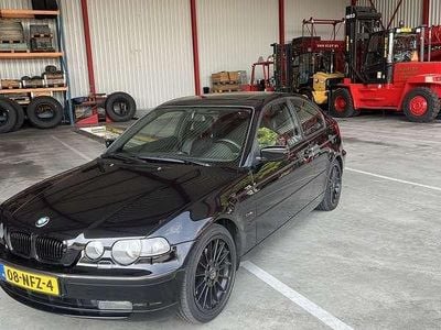 BMW 325