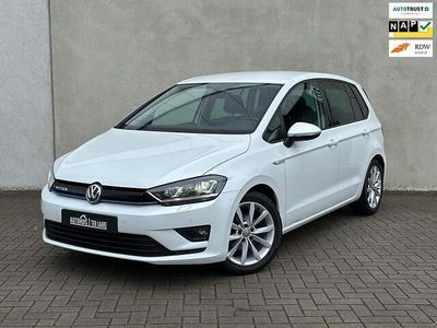 Wit (metallic) Occasion 2016 VW Golf Sportsvan MPV | € 11.450 (Eerlijke prijs)