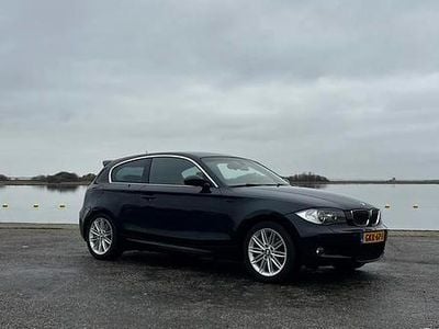 Zwart Gebruikt 2007 BMW 120 Hatchback | € 5.300 (Eerlijke prijs)