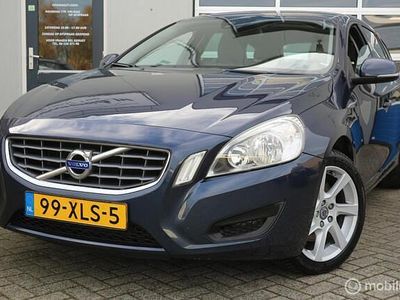 Blauw Gebruikt 2012 Volvo V60 Kinetic Stationwagen | € 9.900 (Iets duurder)
