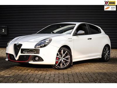 Occasion Alfa Romeo Giulietta Veloce 241 PK (177 kW) 2017 Wit Hatchback