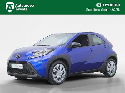 Blauw Gebruikt 2025 Toyota Aygo X Active SUV | € 17.695 (Goede deal)