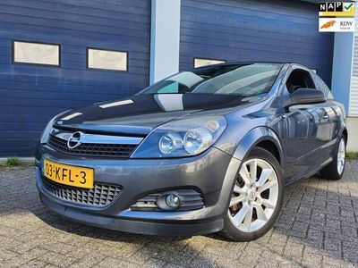 tweedehands Opel Astra GTC 1.6 Temptation | APK 03-2025