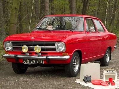 Rood Occasion 1973 Opel Kadett S Sedan | € 8.500
