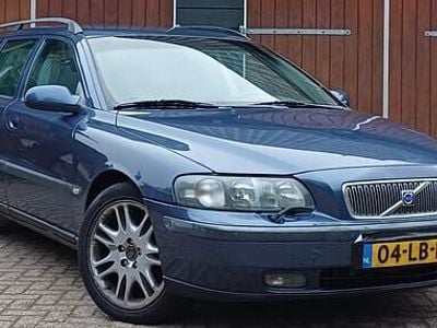 Blauw Occasion 2002 Volvo V70 Comfort Stationwagen | € 950 (Goede deal)