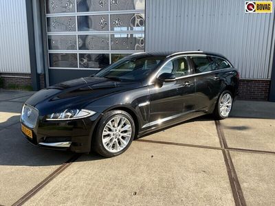 Zwart Occasion 2013 Jaguar XF Business Edition Sedan | € 12.900 (Duur)