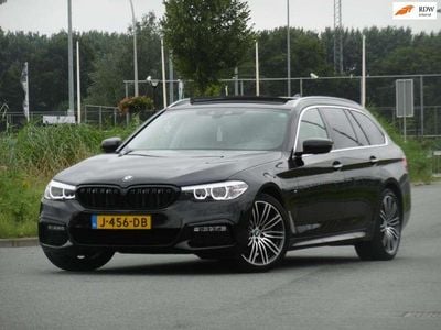 Zwart Occasion 2017 BMW 530 M Sport Stationwagen | € 15.999 (Iets duurder)