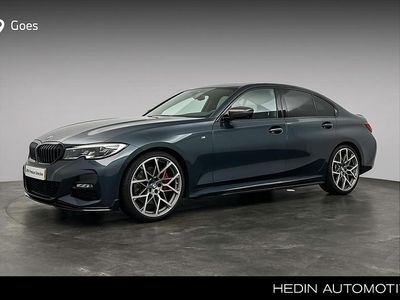 Groen Gebruikt 2021 BMW 330 Comfort Edition Sedan | € 42.880 (Iets duurder)