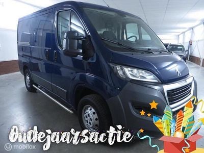 Blauw Gebruikt 2018 Peugeot Boxer Van | € 8.950 (Super prijs)