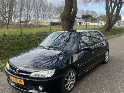 Peugeot 306