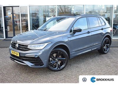 Grijs Occasion 2023 VW Tiguan Business SUV | € 40.800 (Iets duurder)