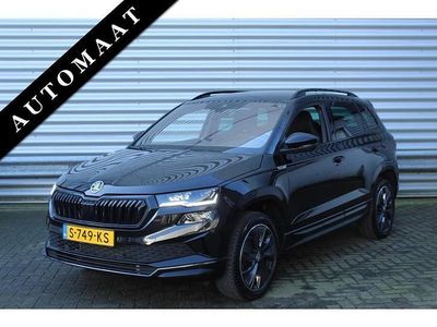 Zwart, metallic lak Occasion 2023 Skoda Karoq Business Line SUV | € 32.450 (Iets duurder)