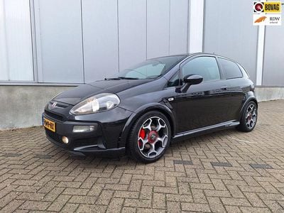 Zwart Gebruikt 2010 Fiat Punto Abarth Hatchback | € 7.950 (Eerlijke prijs)