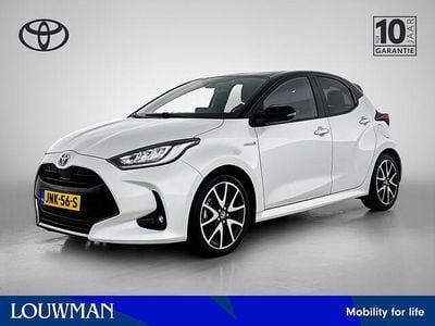 Wit Gebruikt 2021 Toyota Yaris Executive Hatchback | € 22.950 (Eerlijke prijs)