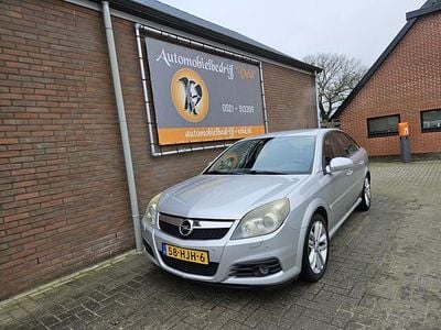 Occasion Opel Vectra GTS Executive 141 PK (103 kW) 2008 Grijs Hatchback