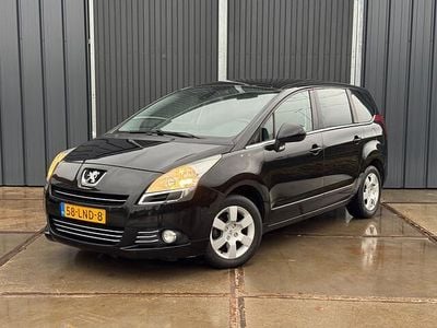 Zwart Occasion 2010 Peugeot 5008 MPV | € 3.450 (Eerlijke prijs)