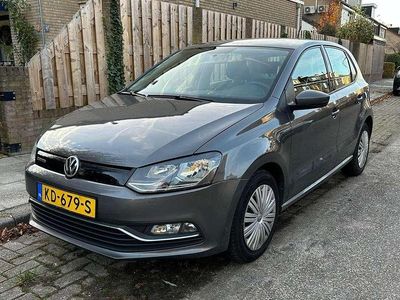 Grijs Gebruikt 2016 VW Polo Comfortline Hatchback | € 7.495 (Eerlijke prijs)
