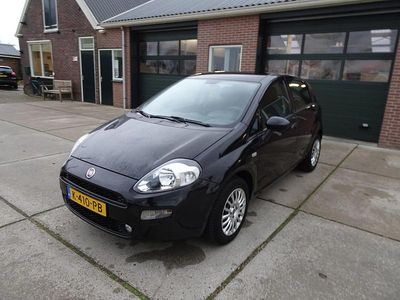 Zwart Gebruikt 2017 Fiat Punto Lounge Hatchback | € 6.950 (Duur)