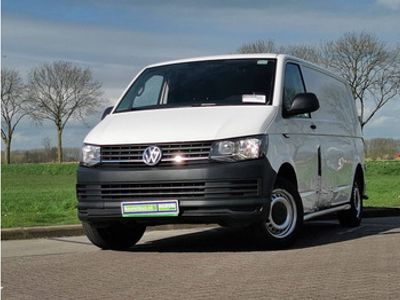 VW Transporter