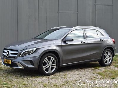 Grijs Gebruikt 2015 Mercedes GLA180 Prestige SUV | € 17.550 (Eerlijke prijs)