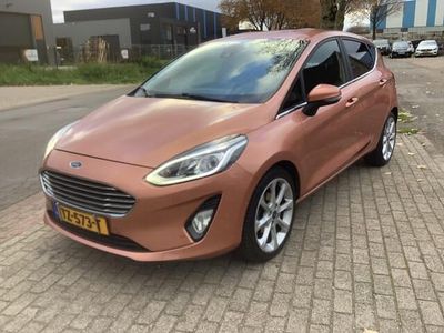 Occasion Ford Fiesta Vignale 125 PK (91 kW) 2018 Oranje Hatchback
