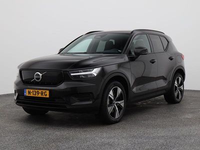 Zwart (metallic) Occasion 2021 Volvo XC40 Plus SUV | € 23.900 (Super prijs)