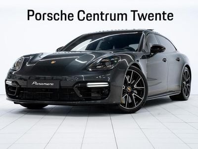 Grijs (metallic) Gebruikt 2024 Porsche Panamera S E-Hybrid Sport Turismo Sedan | € 179.900