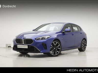 Blauw Gebruikt 2025 BMW 120 M Sport Hatchback | € 38.895
