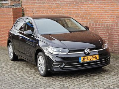 Zwart Gebruikt 2024 VW Polo Edition Hatchback | € 24.950 (Eerlijke prijs)